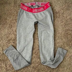 Gymshark dry fit leggings size women medium, grey with pink waistband